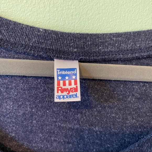 PETA “Fur is Dead” Navy T-shirt - Picture 3 of 4